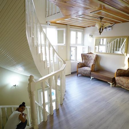 Lafontaine Konak Otel Μουδανιά Εξωτερικό φωτογραφία